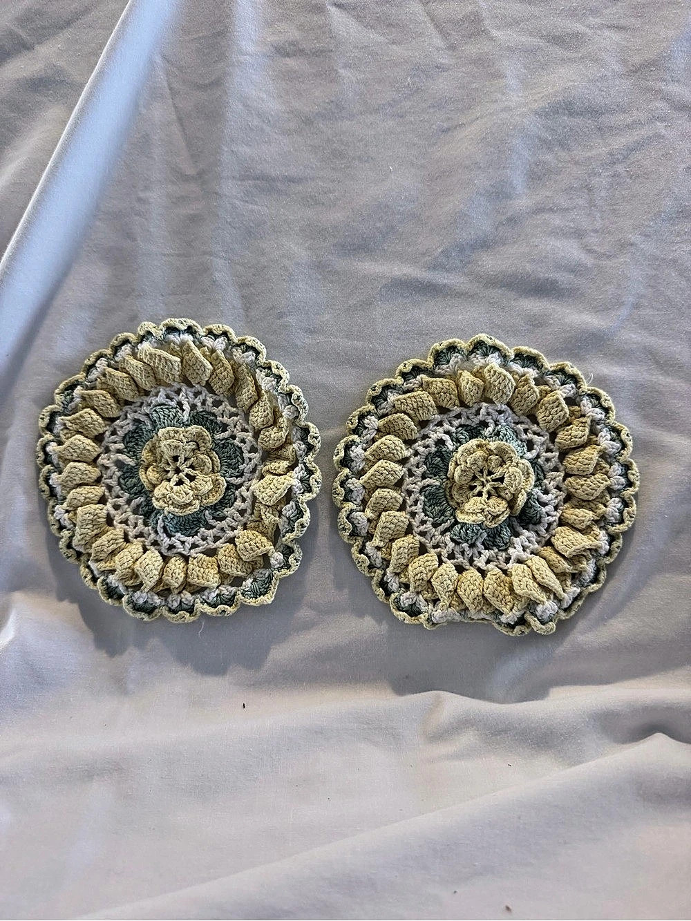 2 Crochet Circular Decor Set Yellow & Green